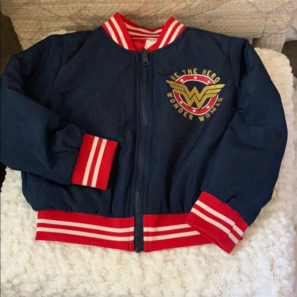 Reversible Little girl Jacket WONDERWOMAN an stars
